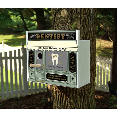 Personalized Dentist Birdhouse (Q123)